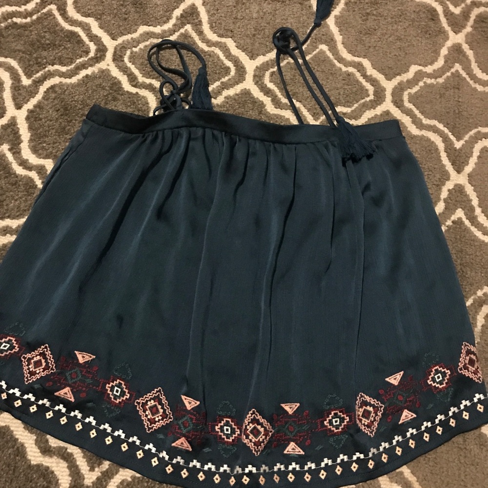 Aztec design top.